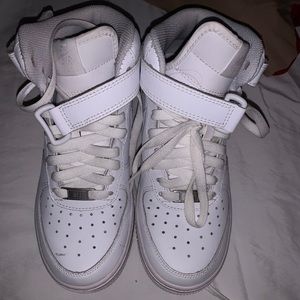 High top air force 1s
